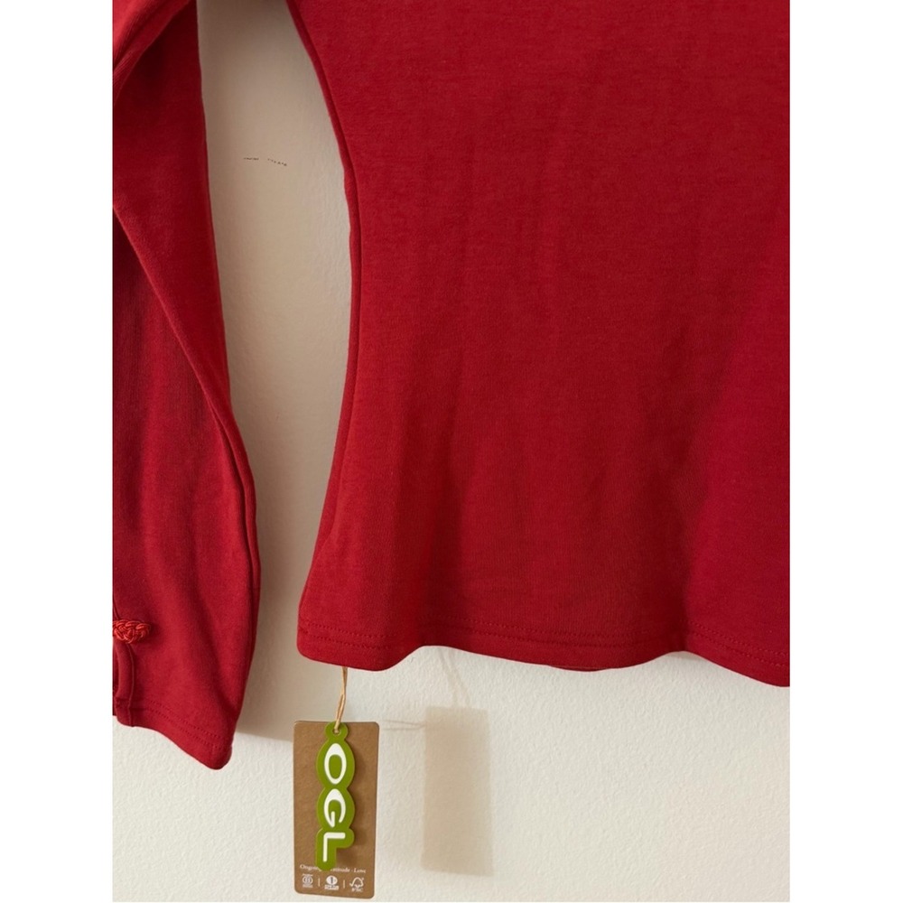 OGL Red Fitted Keyhole Mock Neck Top - Picture 16 of 16